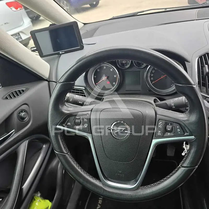 2012 Opel ZAFIRA