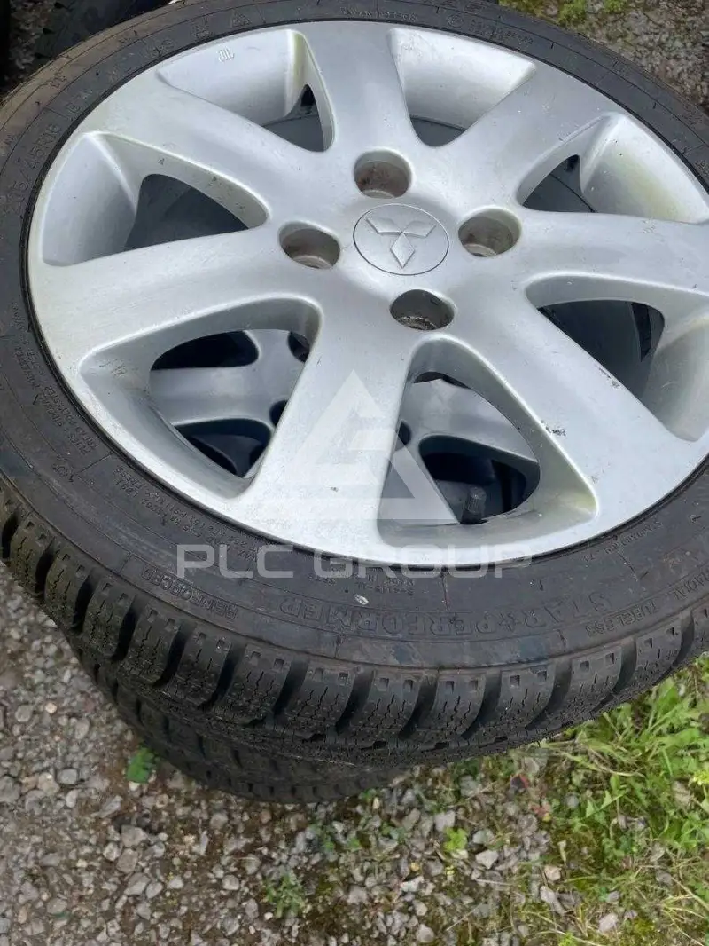 2013 Mitsubishi Colt
