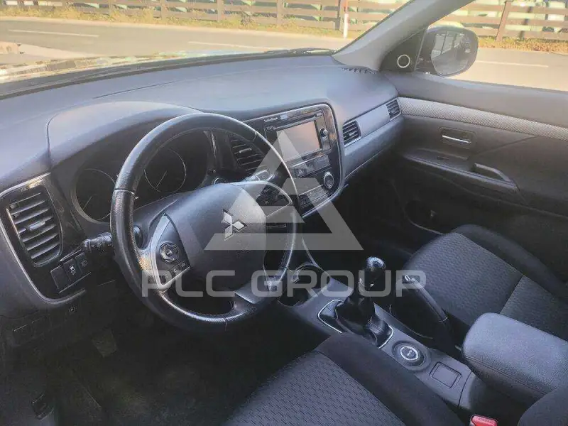 2013 Mitsubishi OUTLANDER