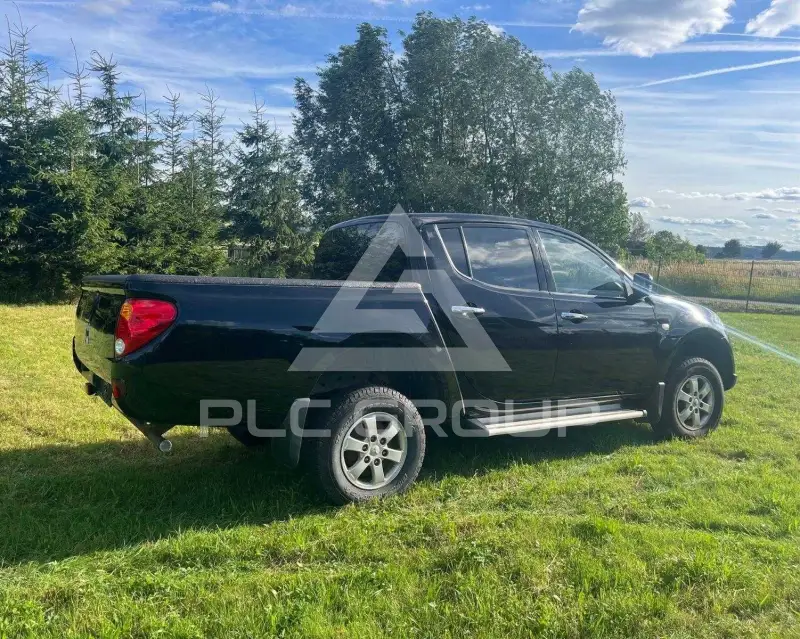 2013 Mitsubishi L200