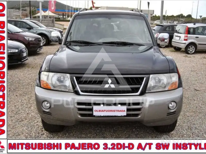 2013 Mitsubishi PAJARO