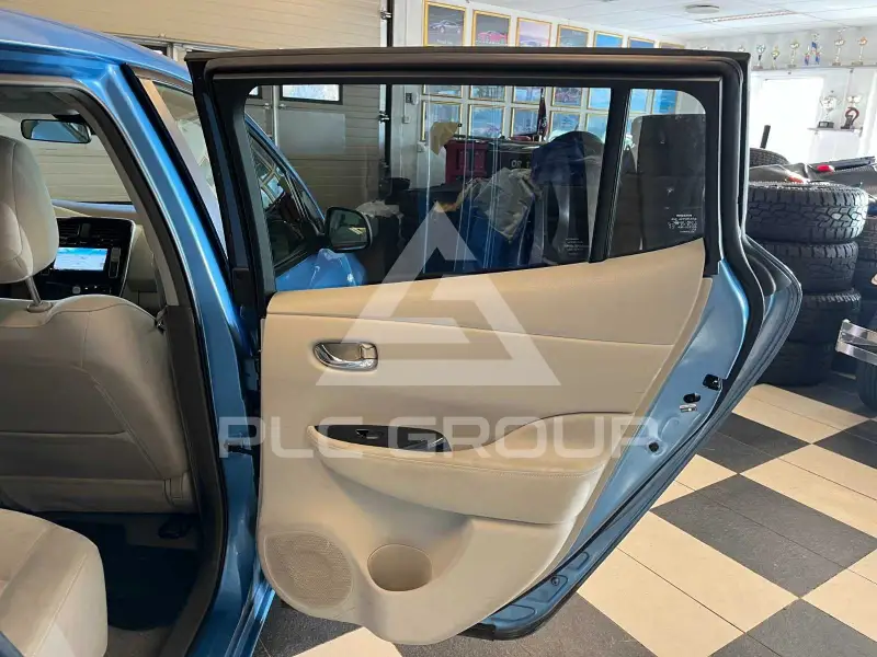 2013 Nissan LEAF