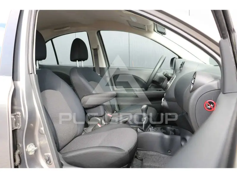 2013 Nissan MICRA