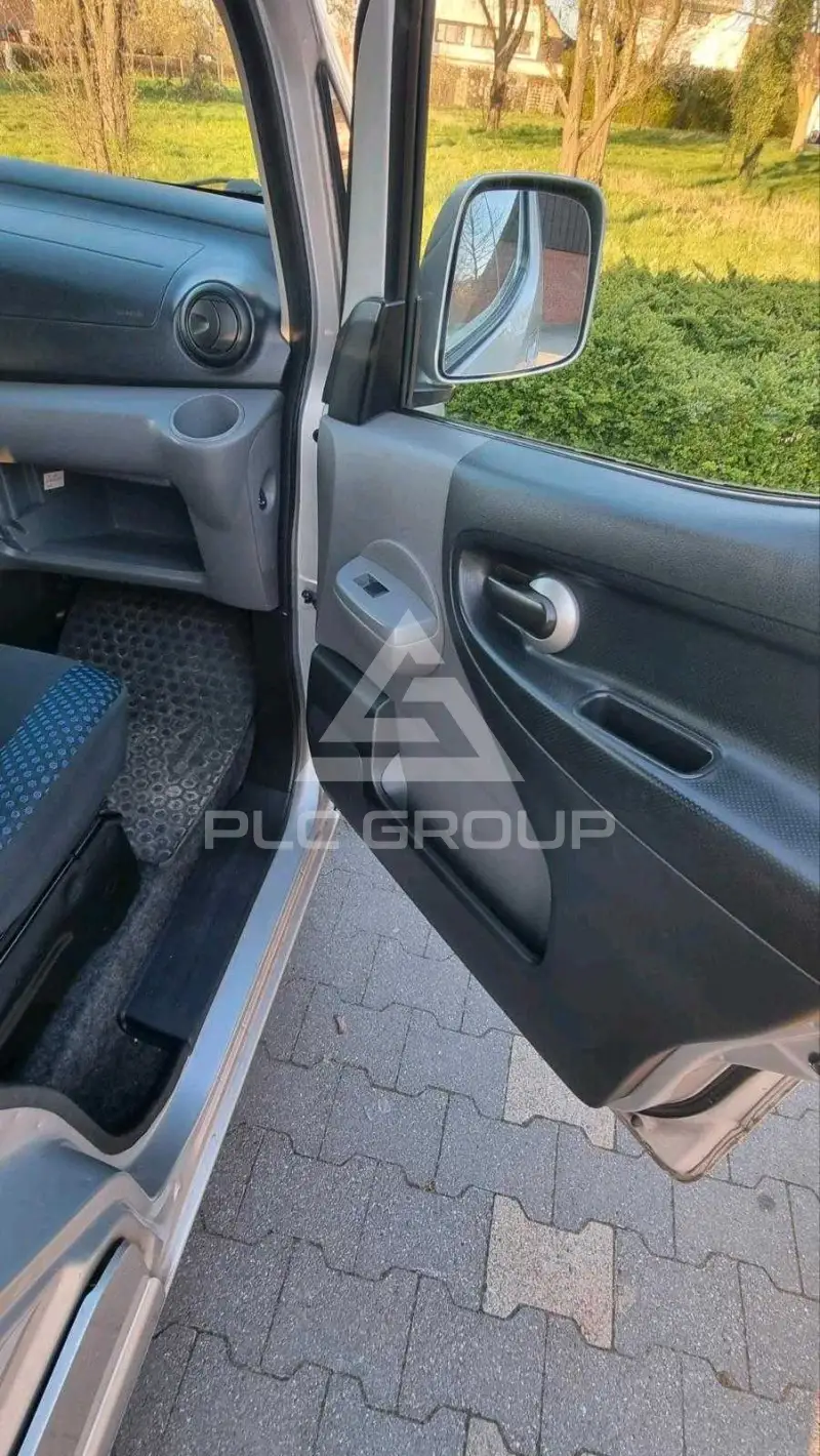 2013 Nissan NV