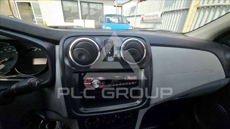 2013 Dacia Logan