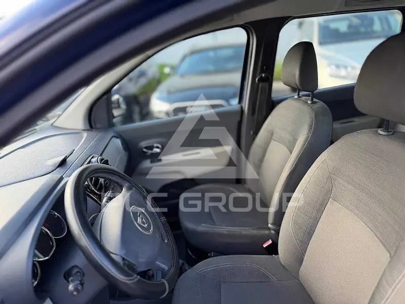 2013 Dacia Lodgy