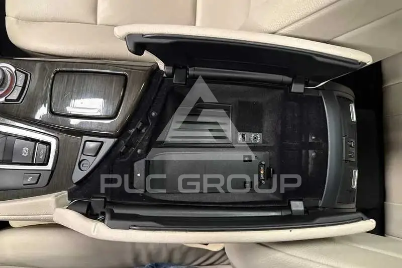 2013 BMW 523