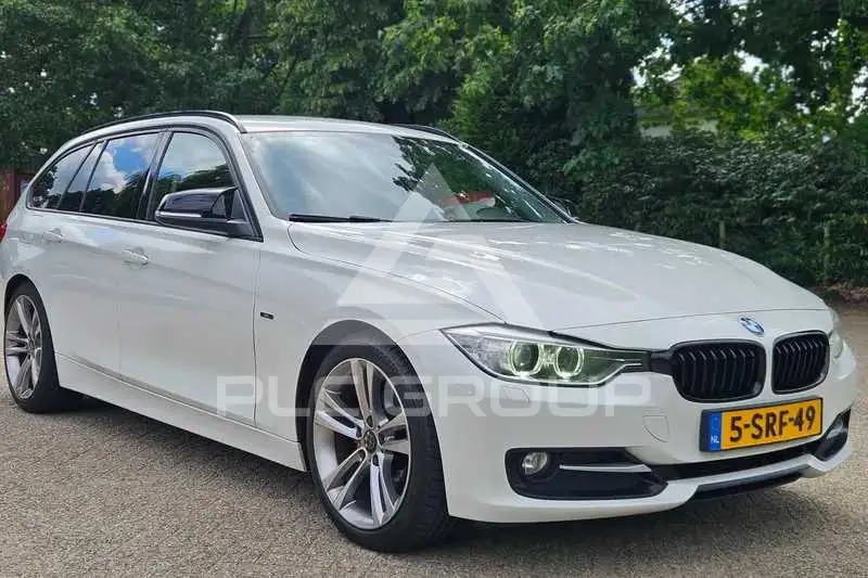2013 BMW 330