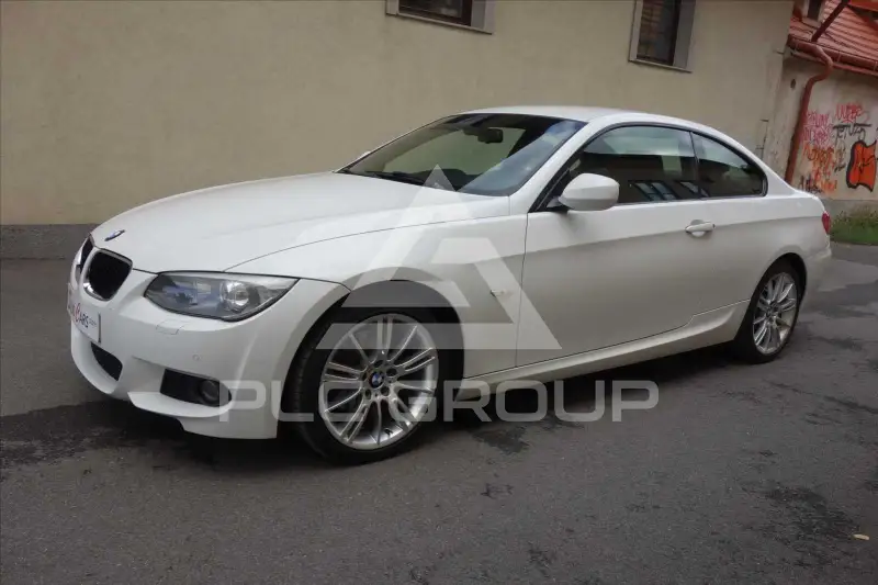 2013 BMW 330