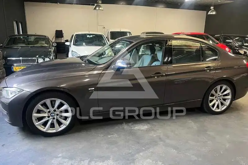 2013 BMW 330