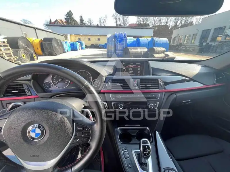 2013 BMW 330
