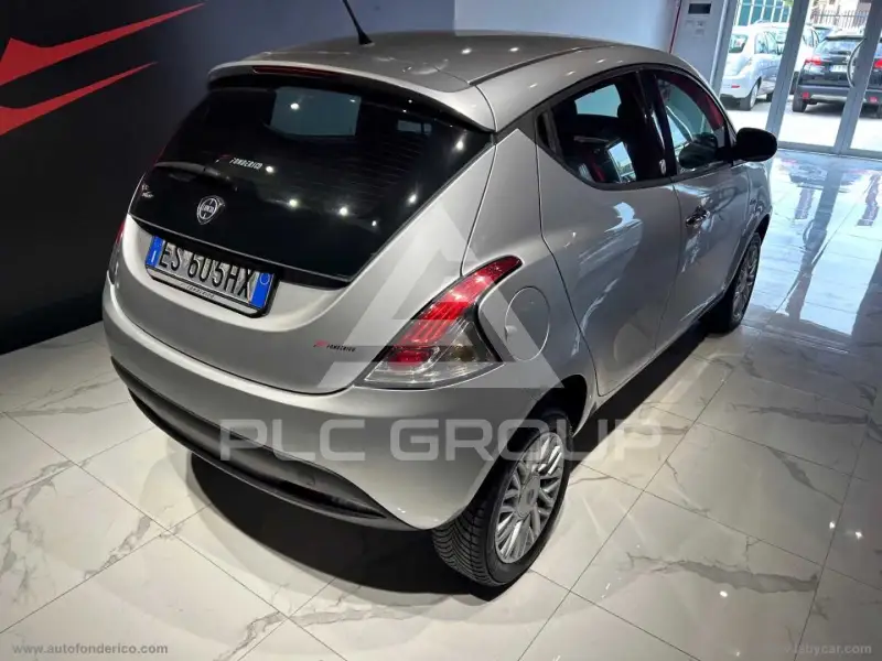 2013 Lancia YPSILON