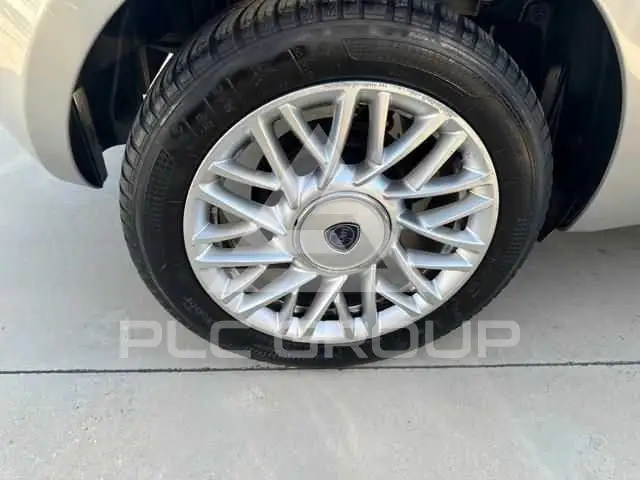2013 Lancia YPSILON