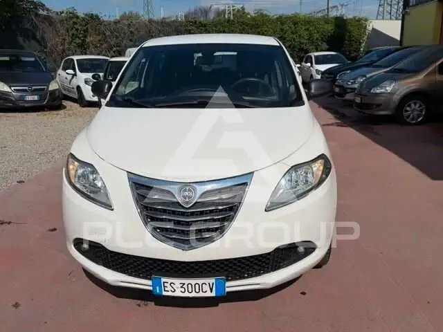 2013 Lancia YPSILON