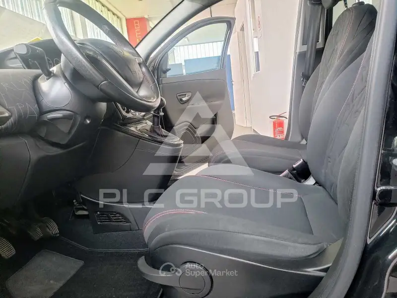 2013 Lancia YPSILON