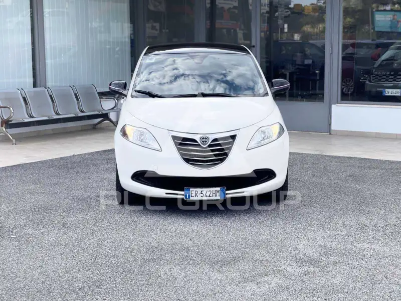 2013 Lancia YPSILON