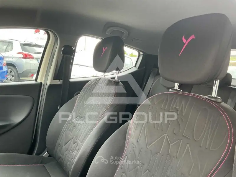 2013 Lancia YPSILON