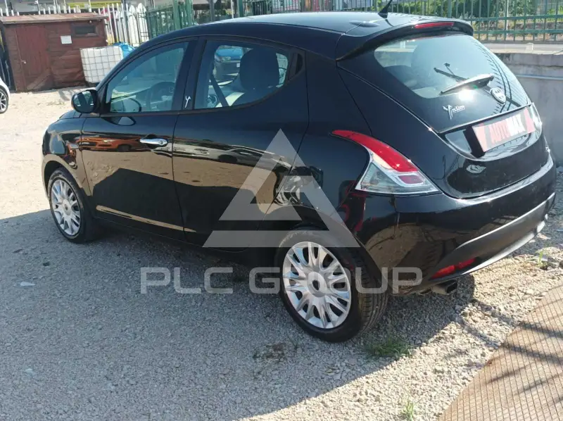 2013 Lancia YPSILON