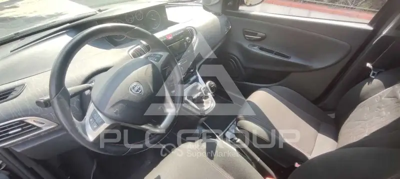 2013 Lancia YPSILON