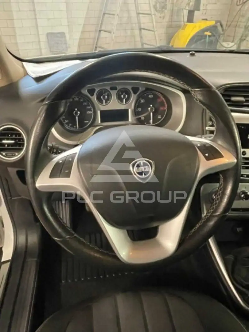 2013 Lancia Delta