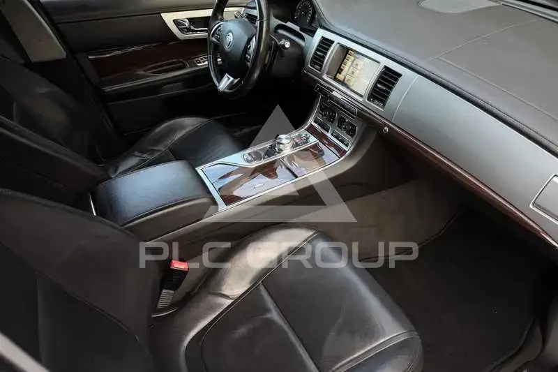 2013 Jaguar XF