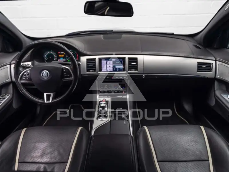 2013 Jaguar XF