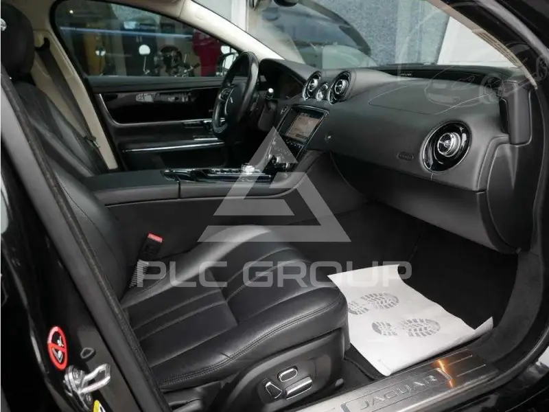 2013 Jaguar XJ