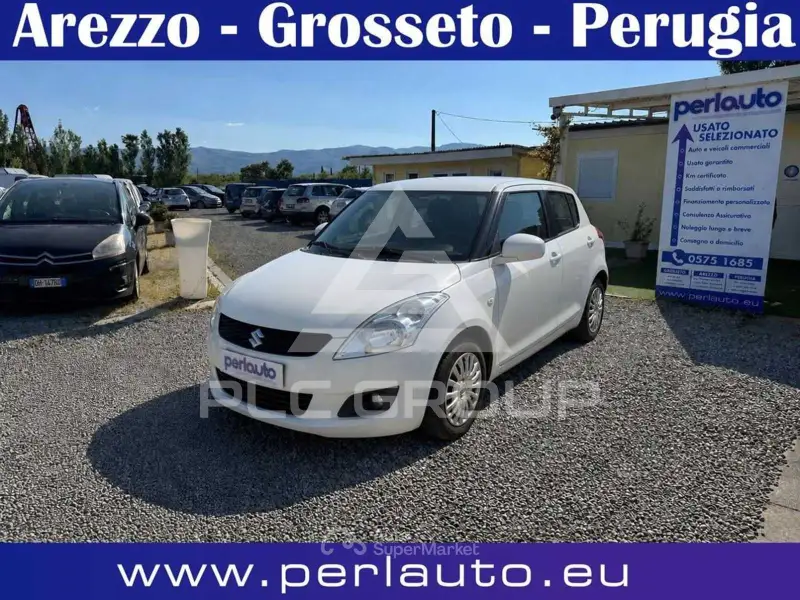 2013 Suzuki SWIFT