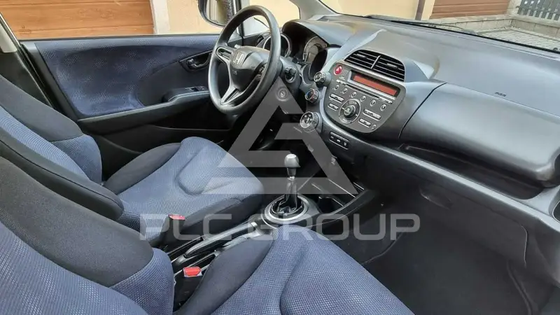 2013 Honda JAZZ