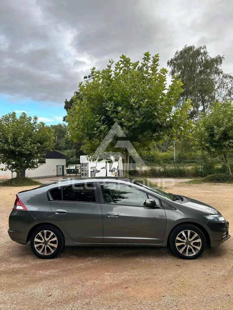 2013 Honda INSIGHT