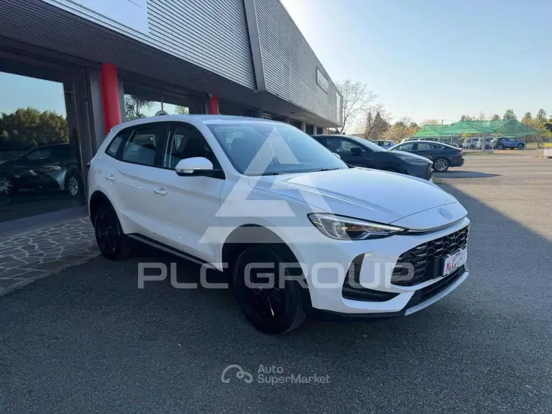 2013 MG ZS