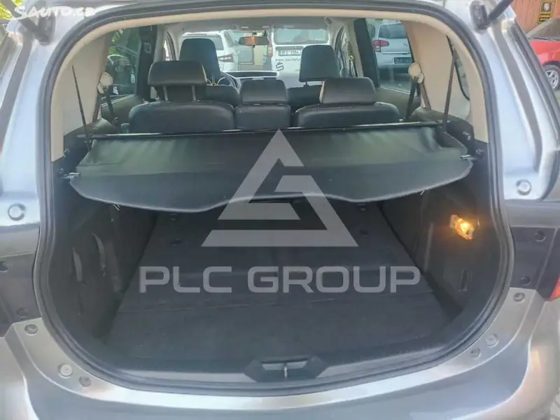 2013 Mazda 5