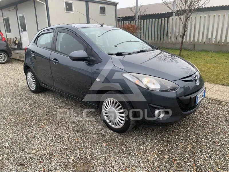 2013 Mazda 2
