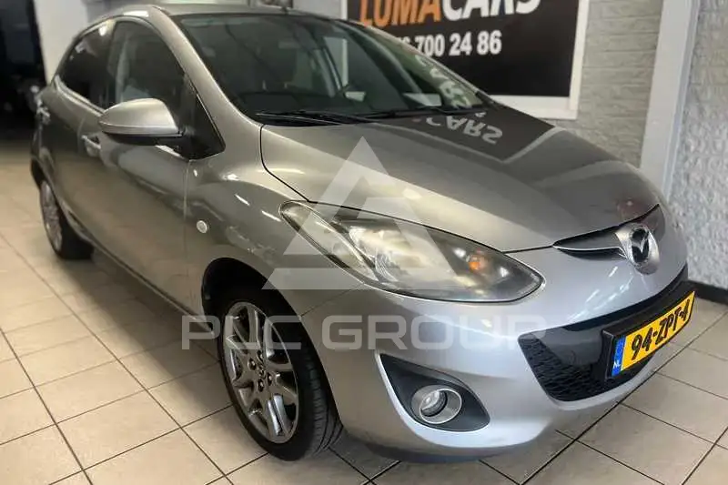 2013 Mazda 2 (Demio)