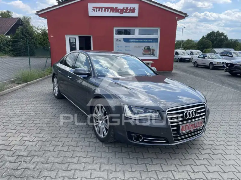 2013 Audi A8