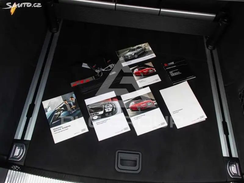 2013 Audi RS4