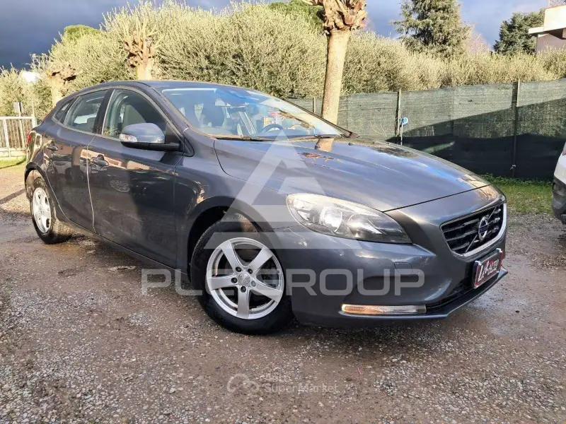 2013 Volvo V40