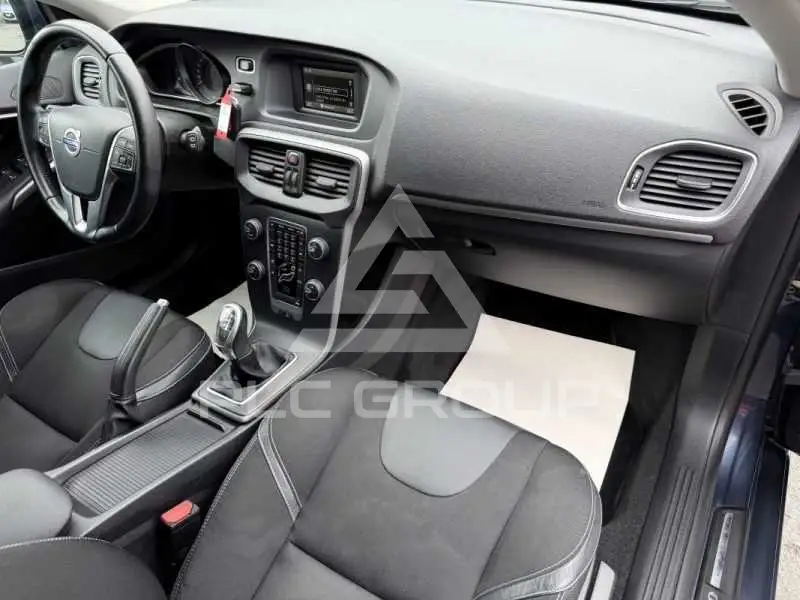 2013 Volvo V40