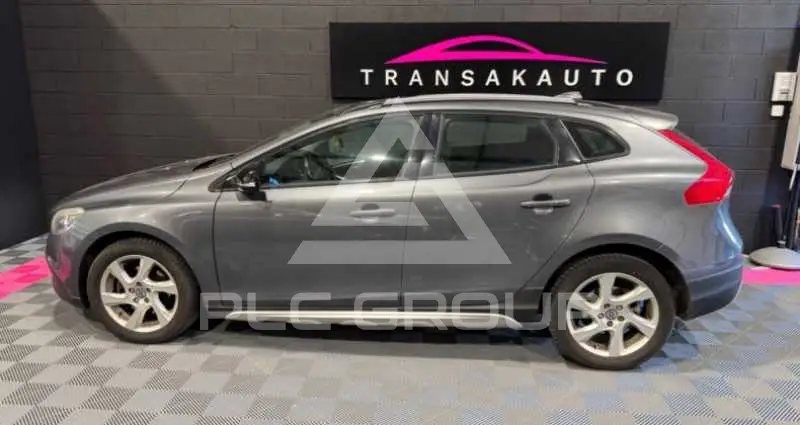 2013 Volvo V40