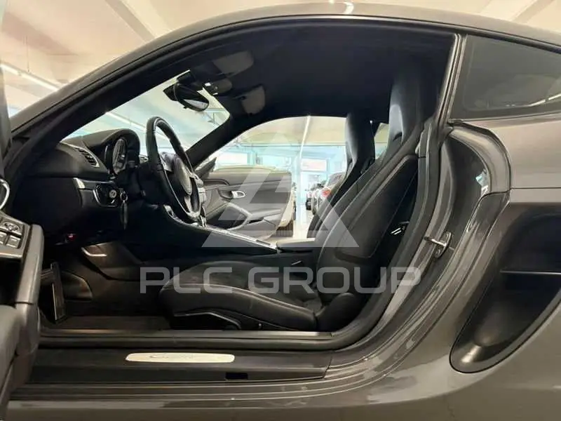 2013 Porsche Cayman