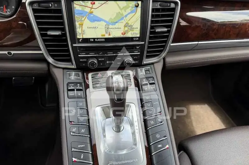 2013 Porsche Panamera