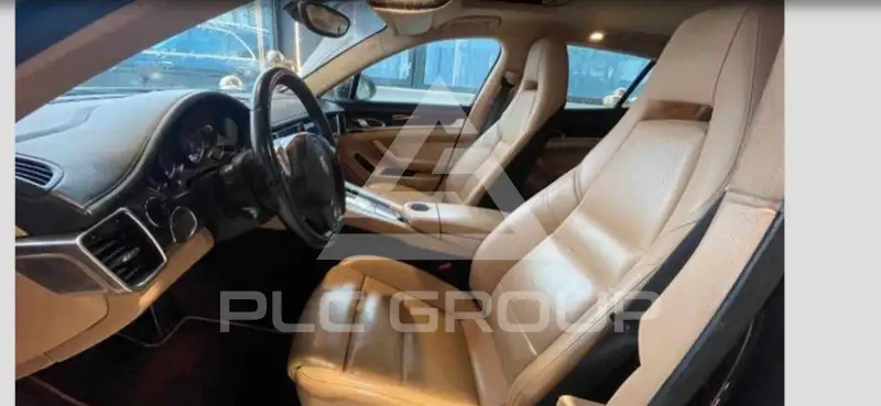 2013 Porsche Panamera