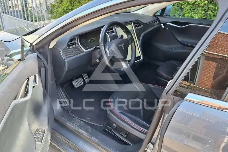 2013 Tesla Model S