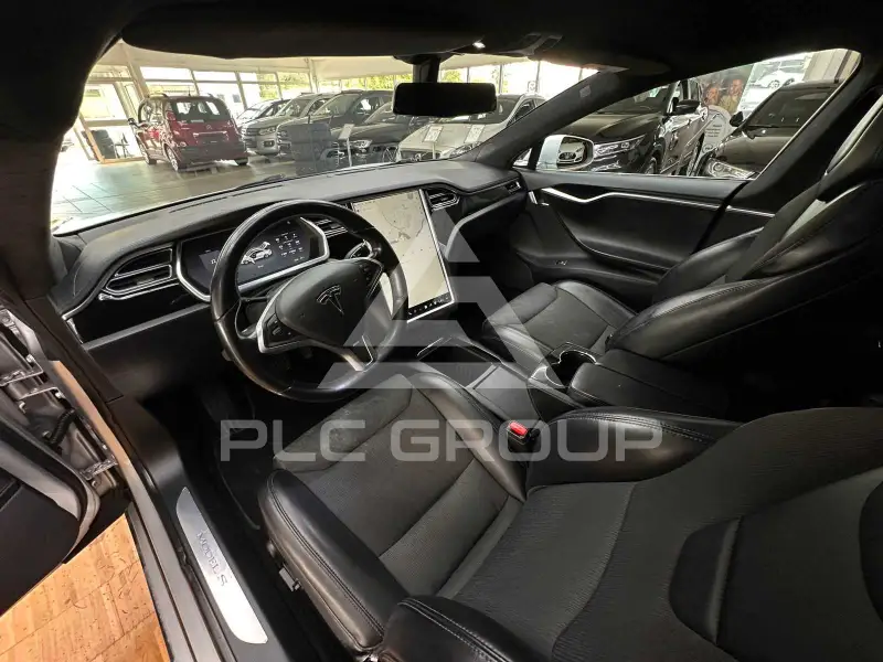 2013 Tesla Model S