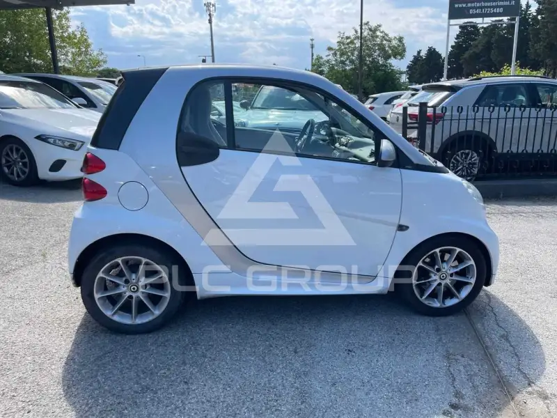 2013 Smart FORTWO