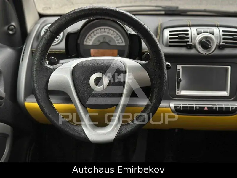 2013 Smart FORTWO