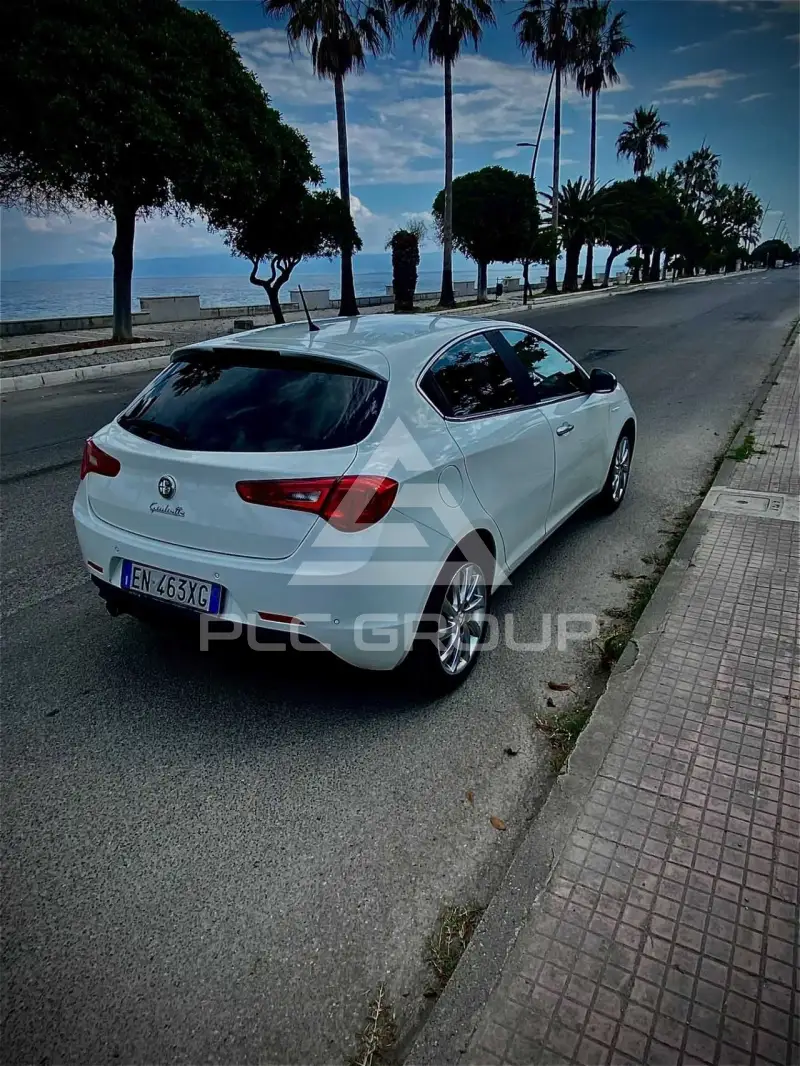 2013 Alfa Romeo Giulia