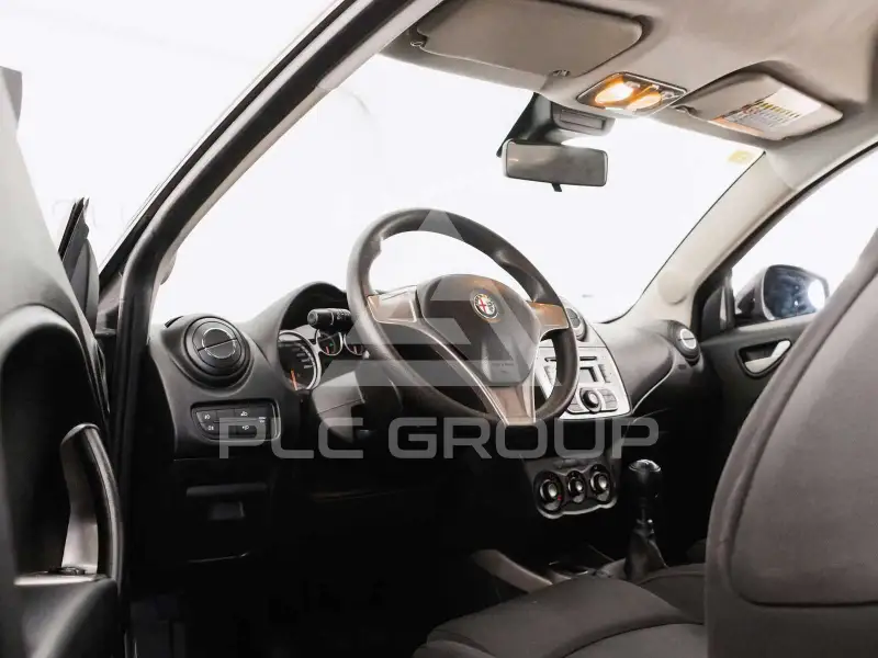 2013 Alfa Romeo Mito