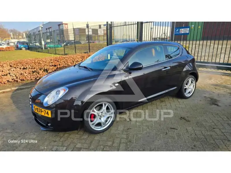 2013 Alfa Romeo Mito