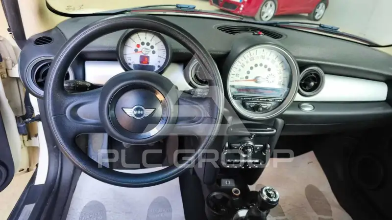2013 Mini COOPER